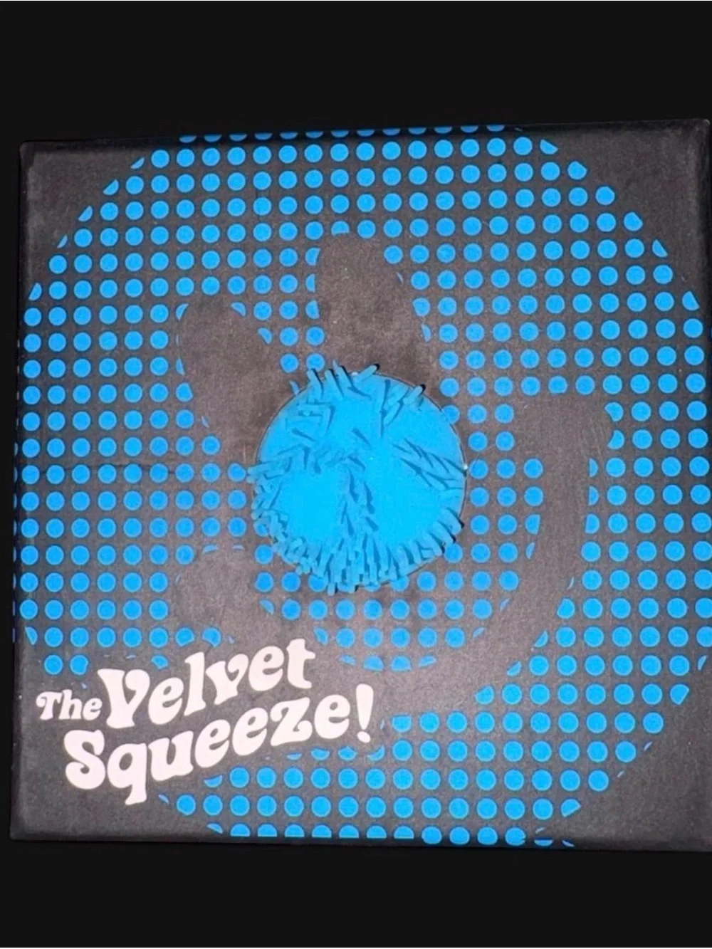 NeeDoh Fuzz Ball - Blue flower power